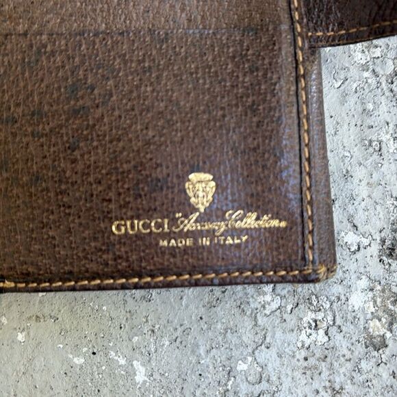 Vintage Gucci wallet - Picture 3 of 8